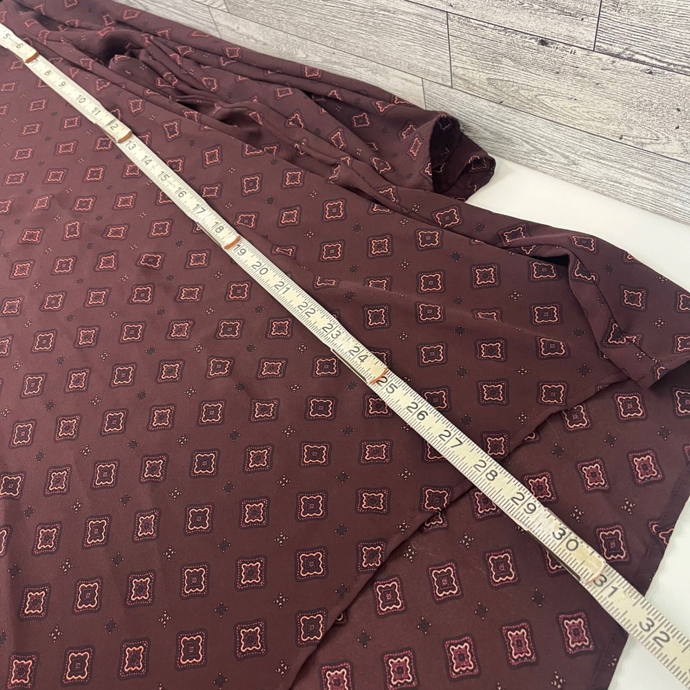LOFT Blouse Women XL Burgundy Geometric Medallion 3/4 Sleeve High Low Tunic - Picture 6 of 8